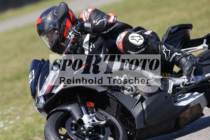 Archiv-2025/48 25.08.2025 Cornu Master School ADR/blau-bleu/14